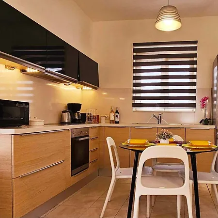 Libre Mare, Your Cozy Vacation Villa Pefki