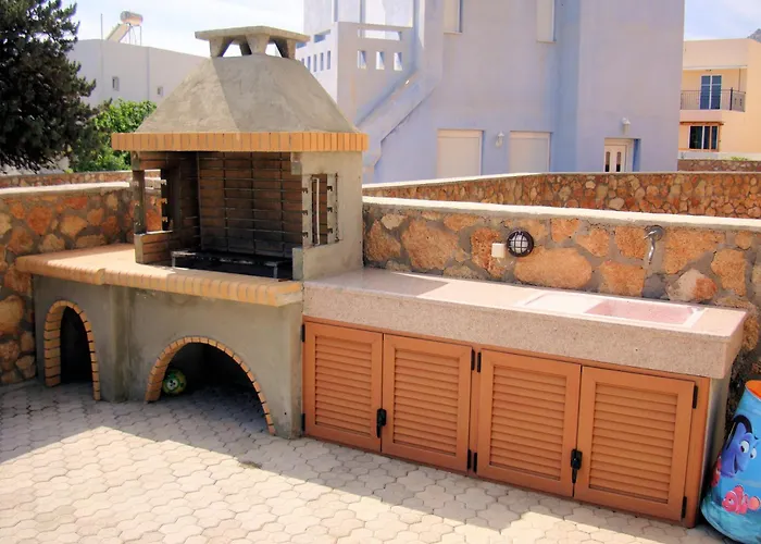 Villa Libre Mare, Your Cozy Vacation Pefki