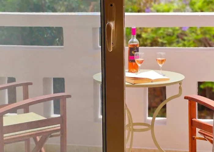 Libre Mare, Your Cozy Vacation Villa *