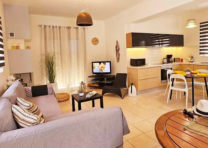 Libre Mare, Your Cozy Vacation Villa Pefki