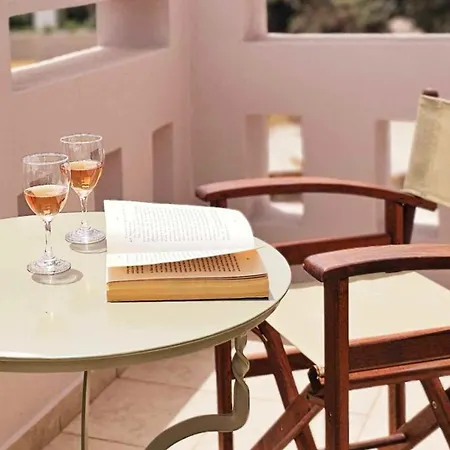 Libre Mare, Your Cozy Vacation Villa